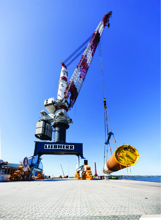 Liebherr’s Heavy-duty Gantry Crane TCC 78000 Loads Monopiles – PortNews